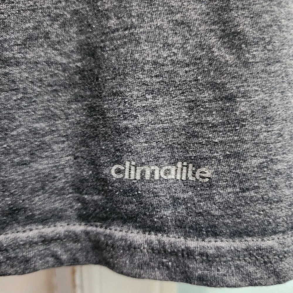 Adidas Men's Classic Logo Athletic T-Shirt Performance Climalite Crew Neck‎ Gray
